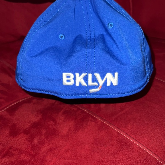 Mens NHL NY ISLANDERS FITTED CAP - Picture 3 of 8